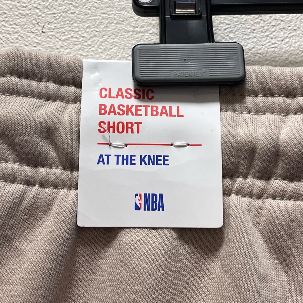 NBA Classic Fit Sporty Basketball Shorts, Fleece Lined, NBA Logo, Sz XL, Tan - Picture 6 of 8
